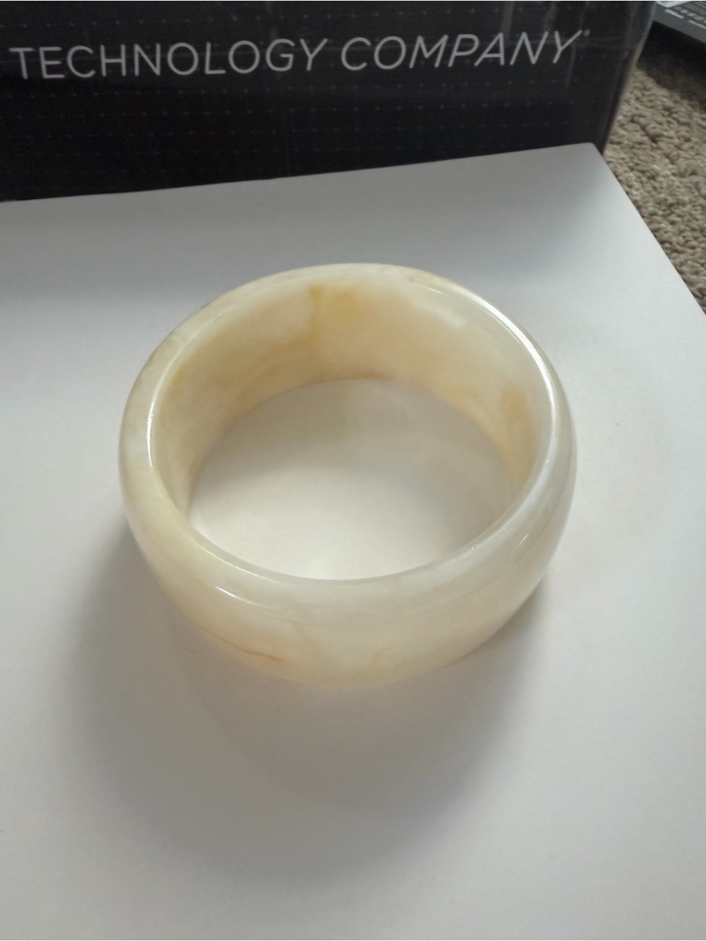 Cream Marbleized Enamel Bangle Bracelet - Picture 5 of 6